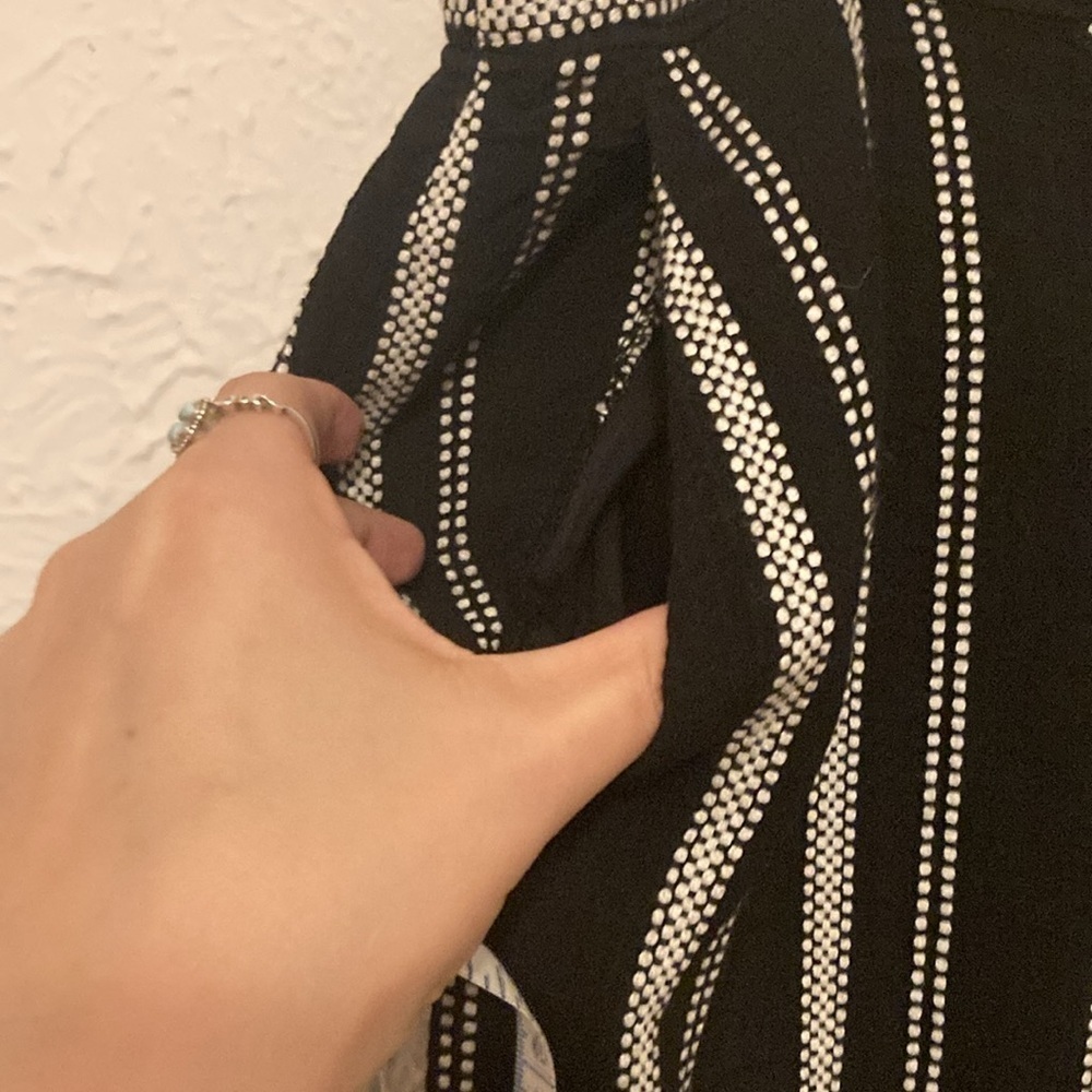 LOFT Fluid Wide Leg Ankle Pants - Picture 4 of 9